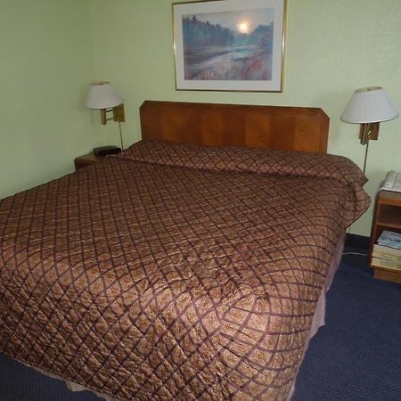 Travelodge - Cincinnati Sharonville Pokoj fotografie